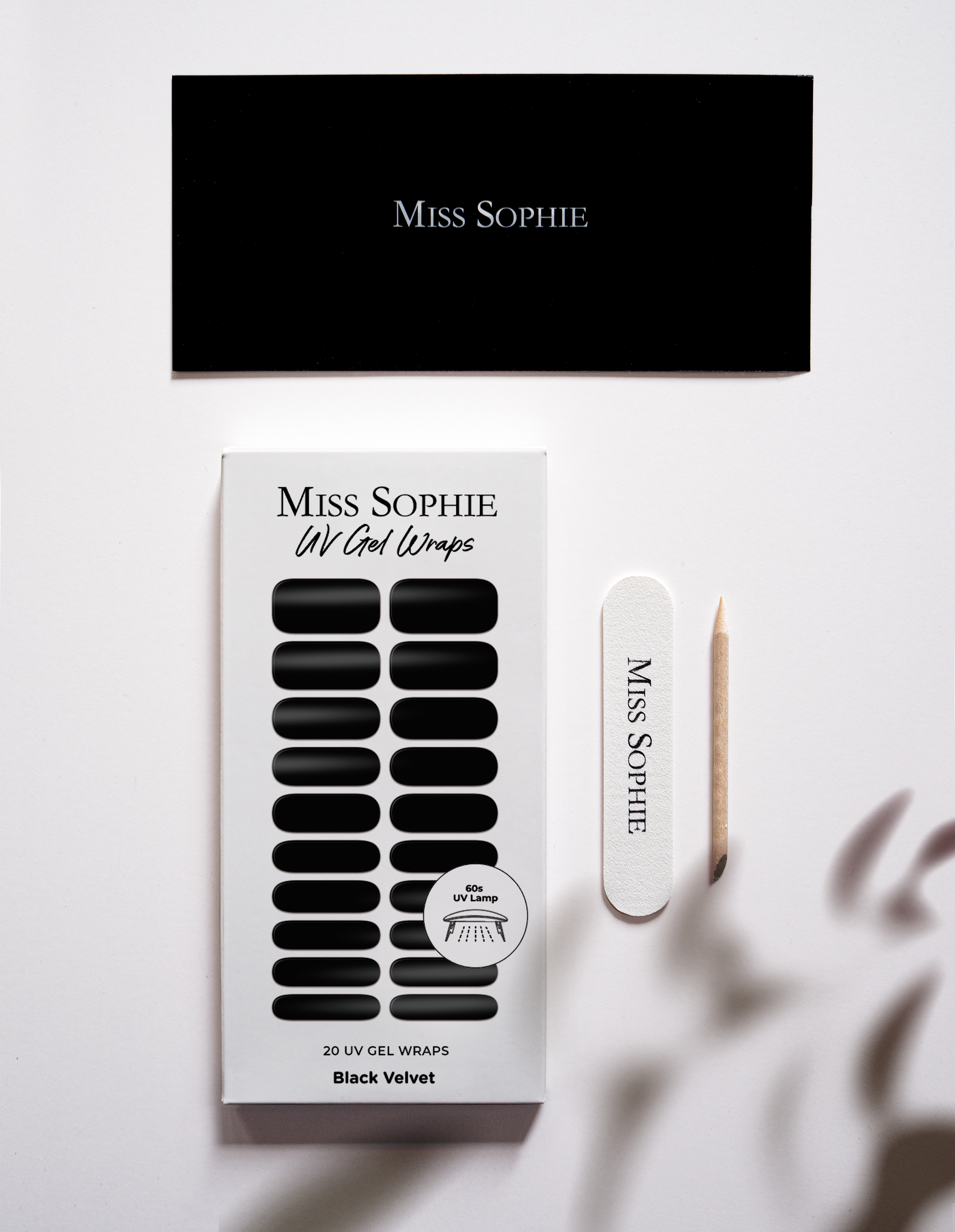 miss-sophie-black-velvet-uv-gel-nagelfolien image 5