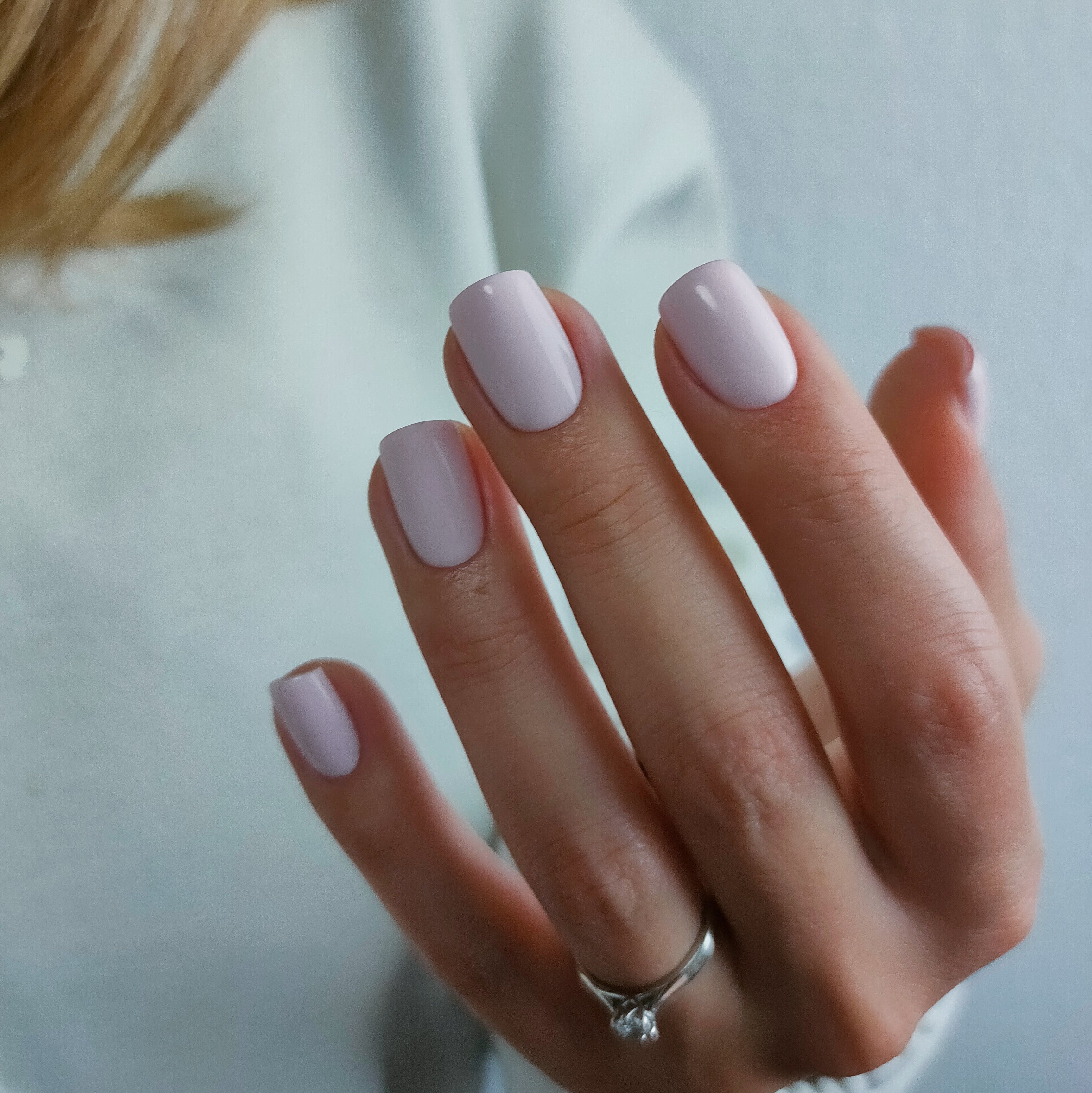 didier-lab-studios-didier-uv-nagellack-fall-in-love-8-ml-hellrosa image 6
