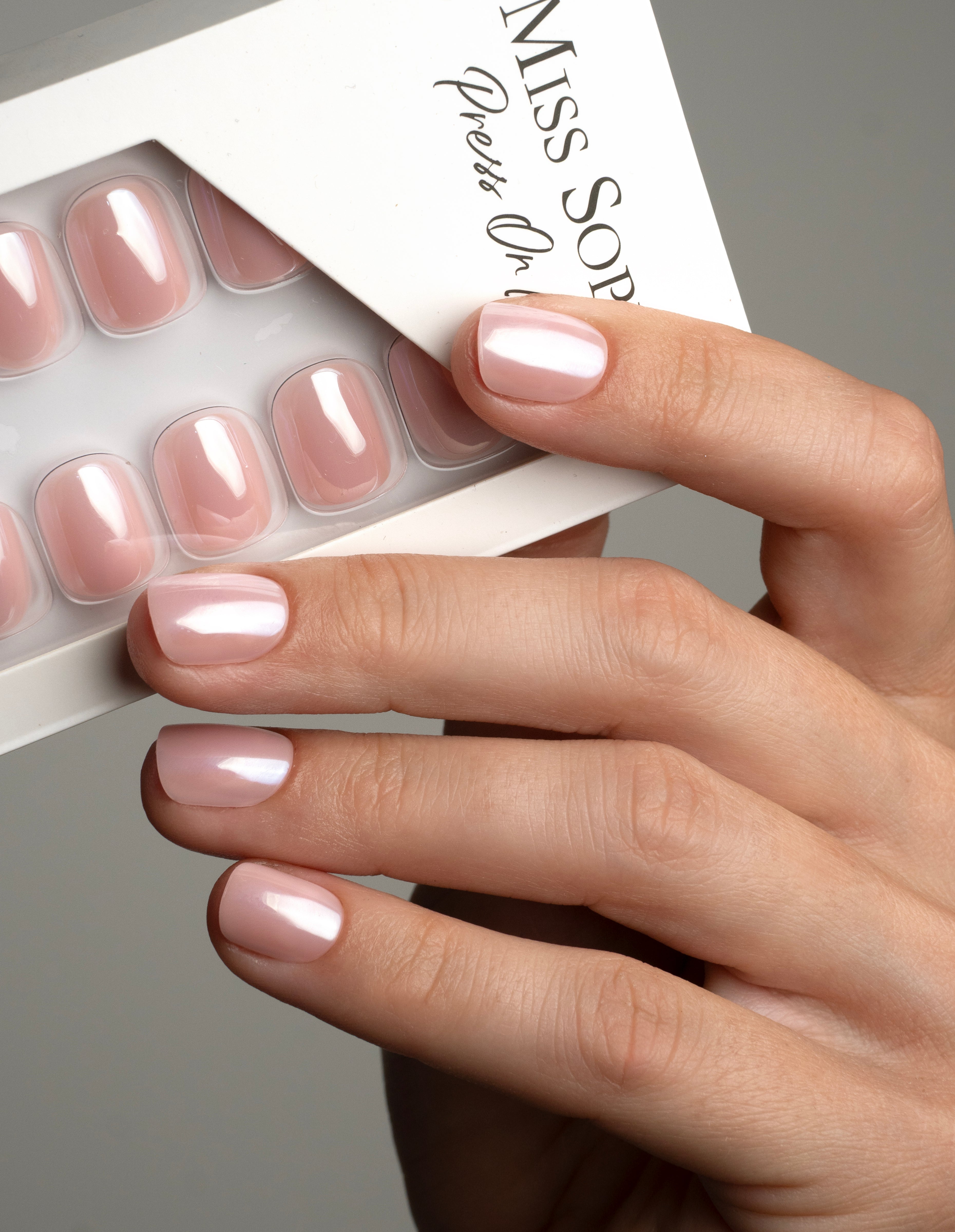 miss-sophie-ballet-pink-press-on-nails-extra-short-square image 4