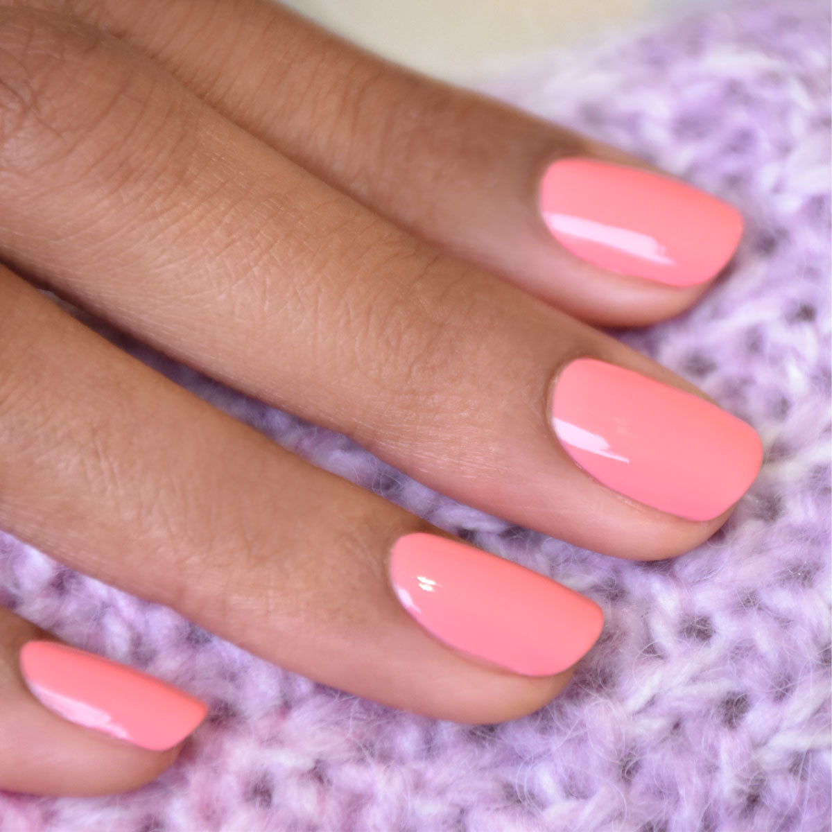 manucurist-green-flash-pink-paradise-gel-nagellack-bonbonrosa image 3