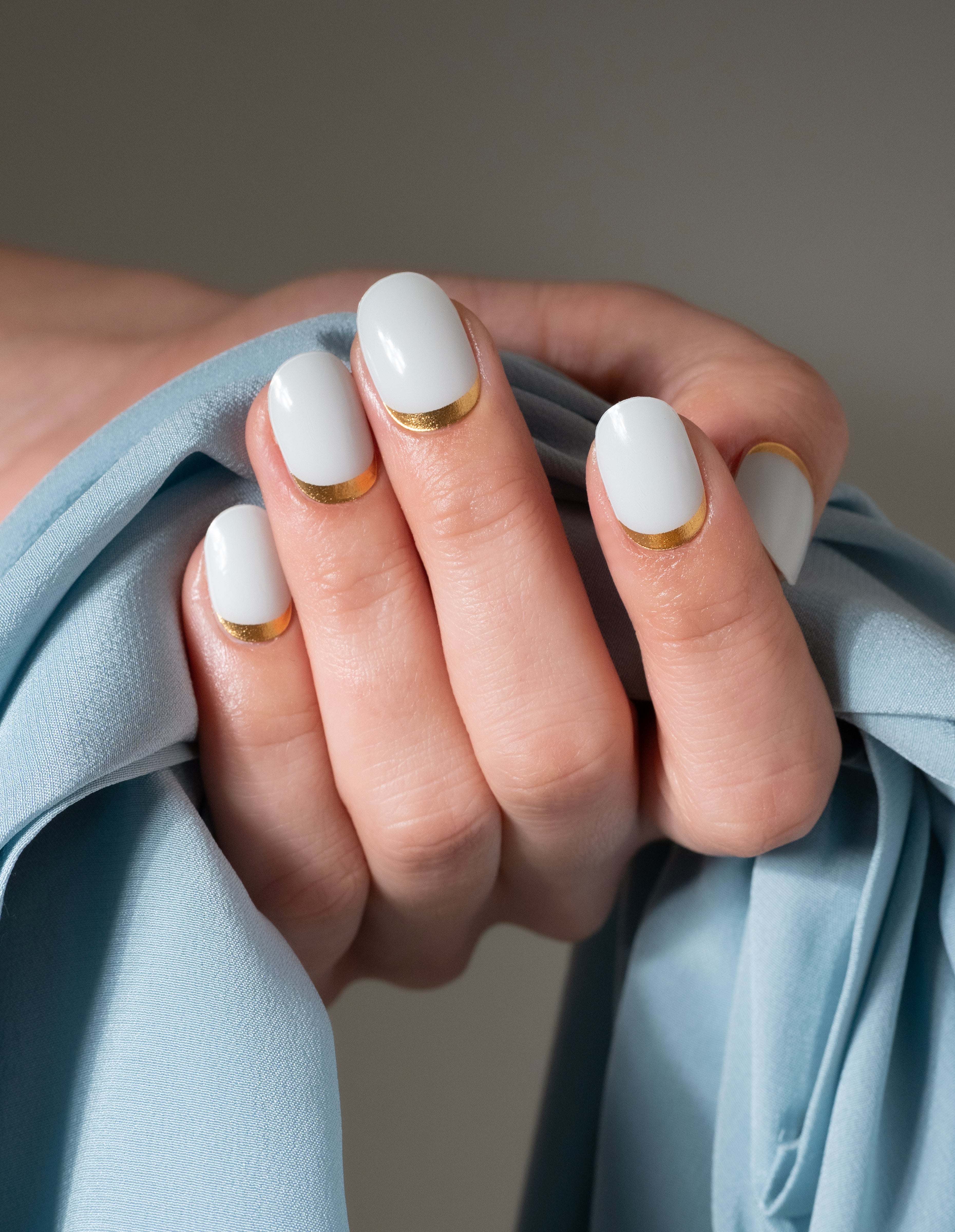 miss-sophie-blue-moon-uv-gel-nagelfolien image 2