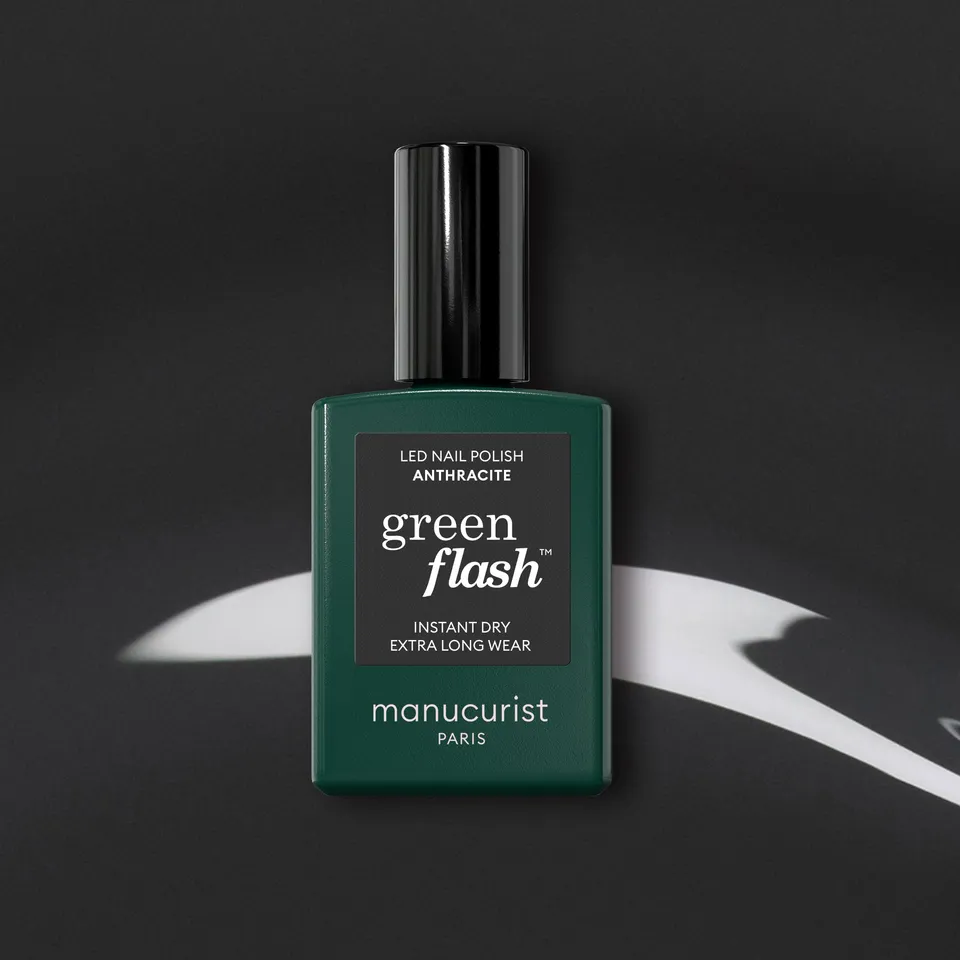 manucurist-green-flash-gel-nagellack-anthracite image 1