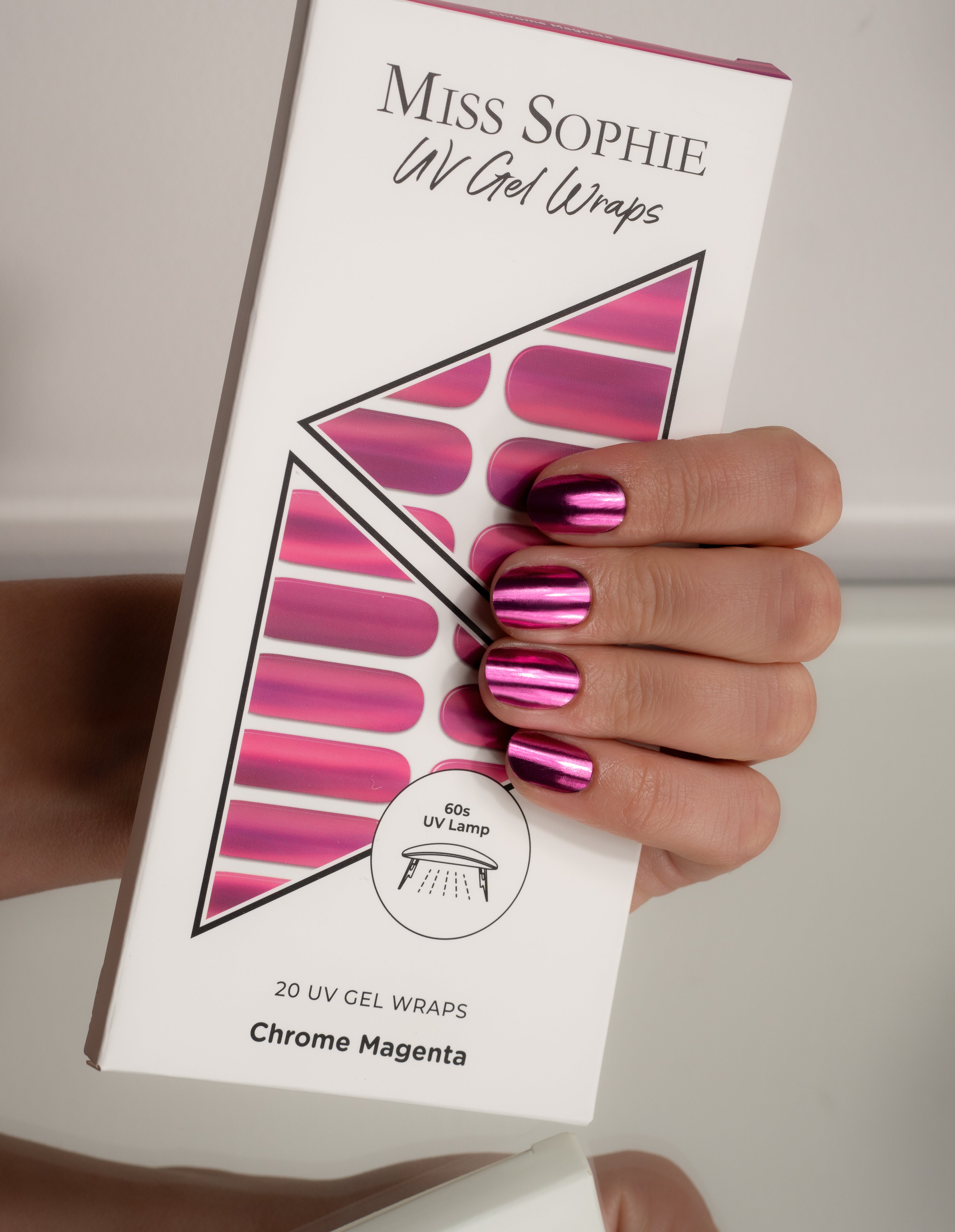 miss-sophie-chrome-magenta-uv-uv-gel-wraps-chrome-finish image 6