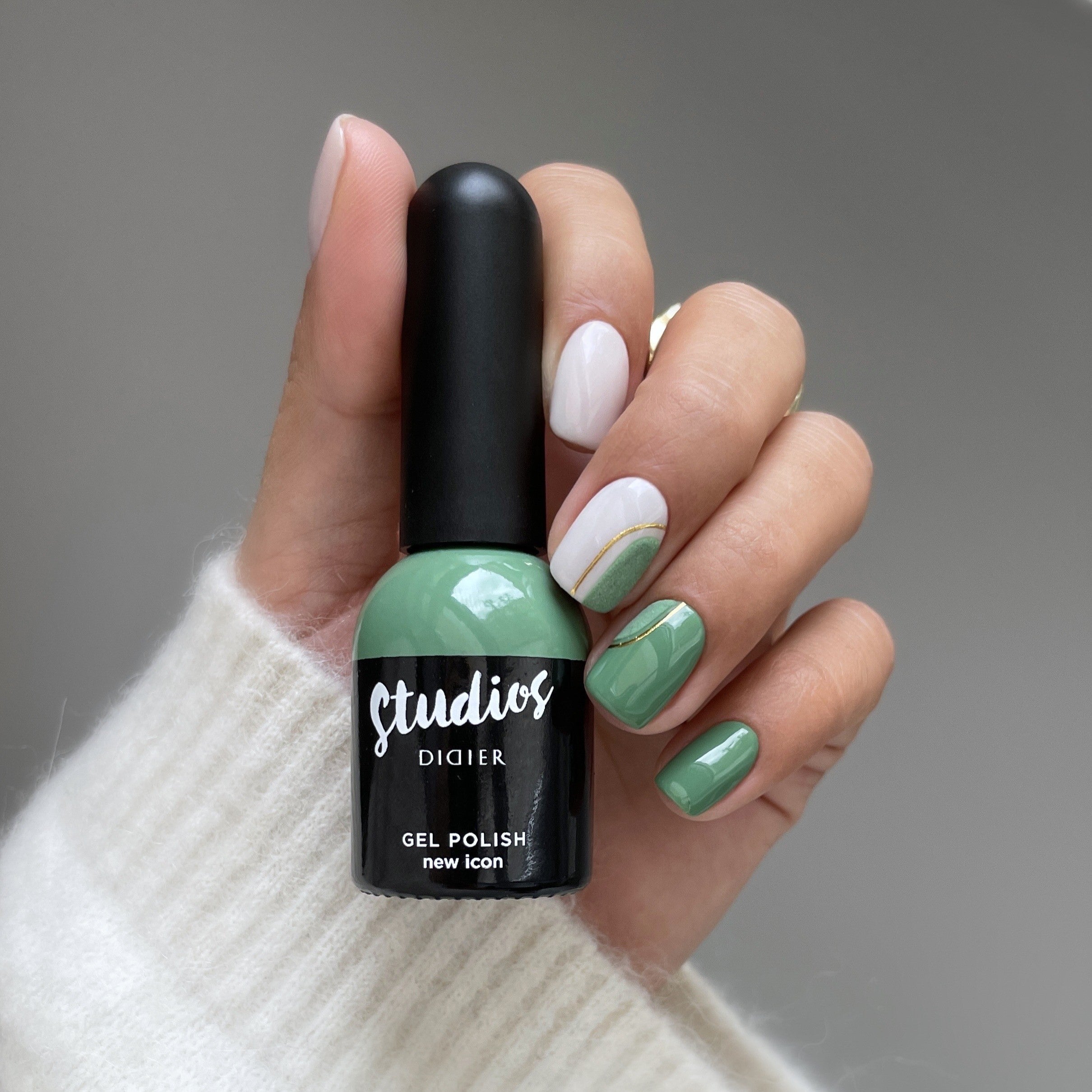 didier-lab-studios-didier-uv-nagellack-new-icon-dunkelgr-n-8-ml image 2
