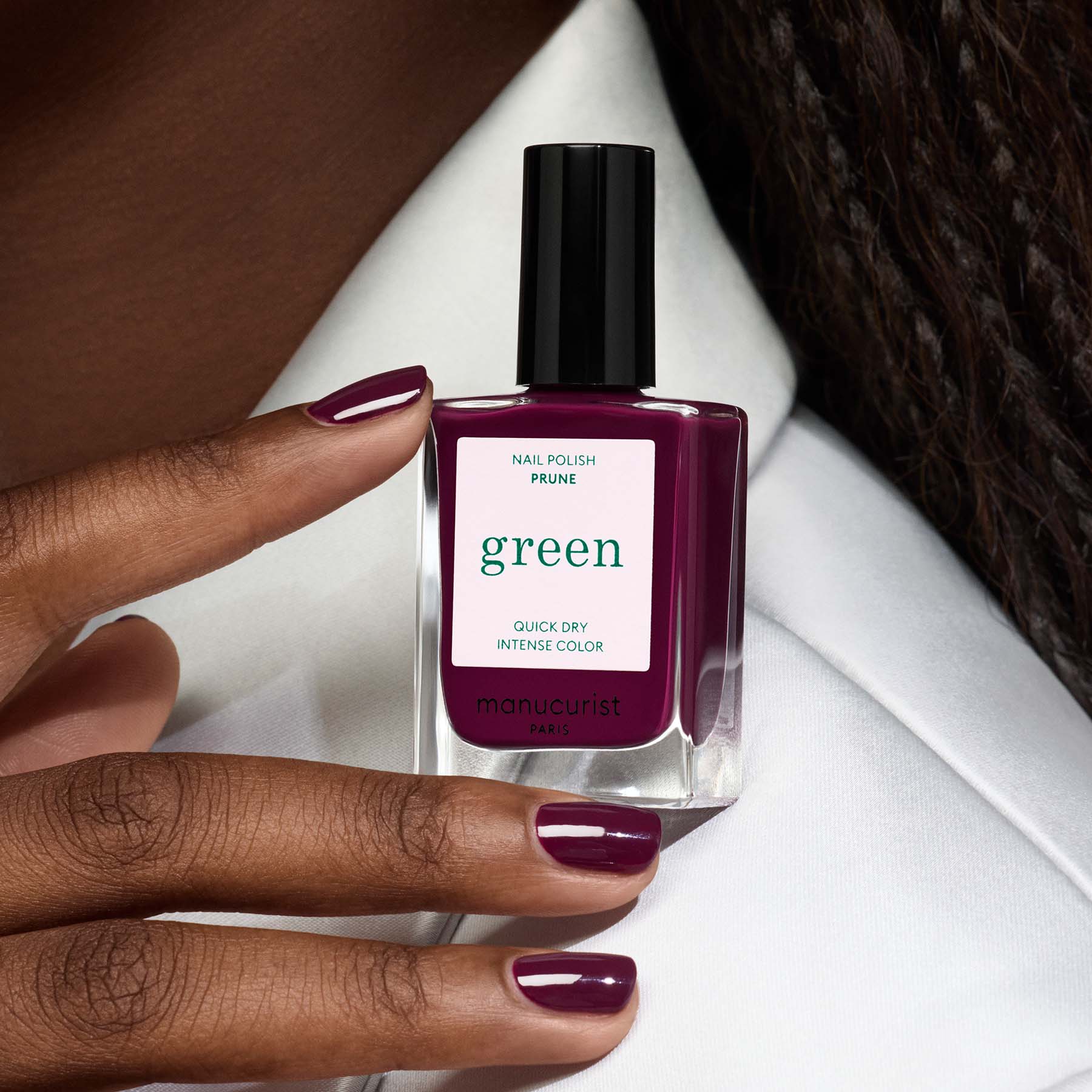 manucurist-green-nagellack-prune-bordeauxrot-weintrester image 4