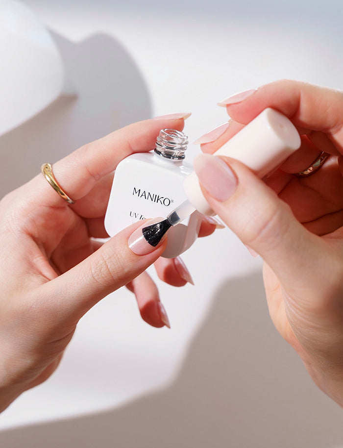 maniko-uv-top-coat-ultra-glossy-versiegelung-11-ml image 3