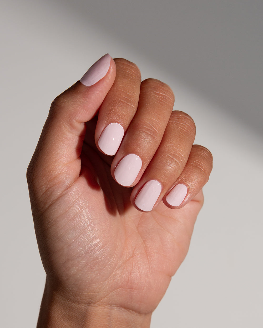 maniko-powder-uv-gel-strips-helles-pastell-rosa image 3